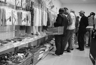 媒體調(diào)查黑旅行社 不額外交錢 不拉你上頤和園